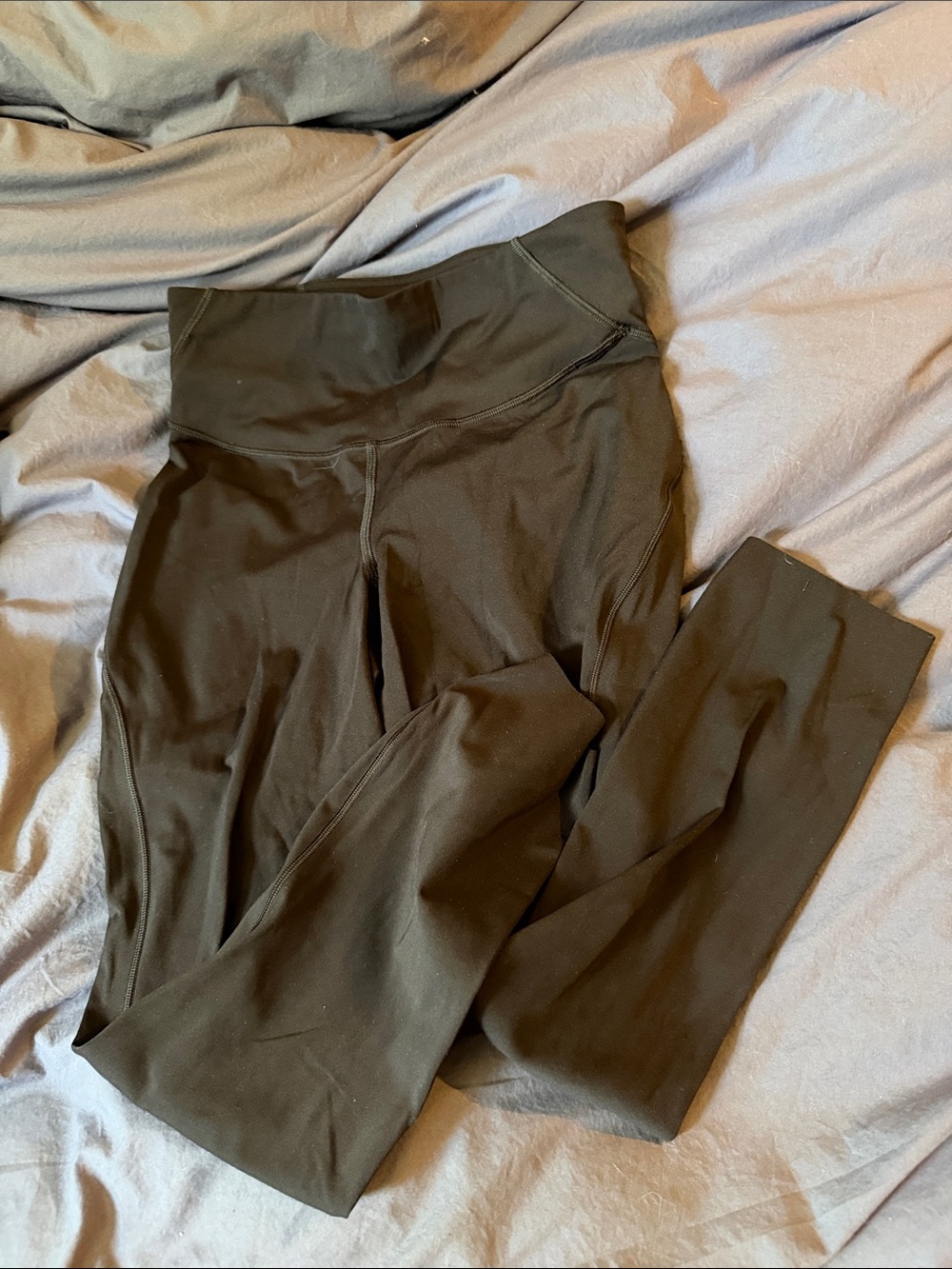 Base pace black leggings EUC 21” inseam